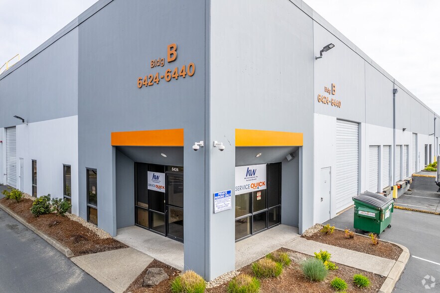 More Photos Of 6424-6440 NE 59th Pl, Portland Warehouse For Lease
