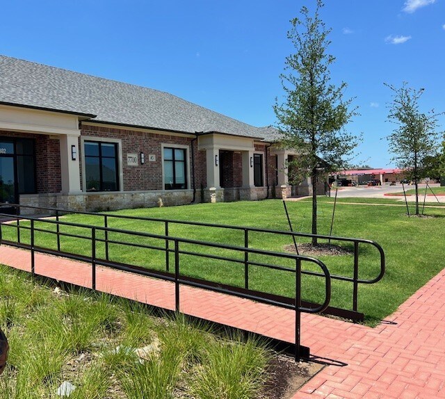 More Photos Of 7700 Preston Rd, Frisco Medical For Lease