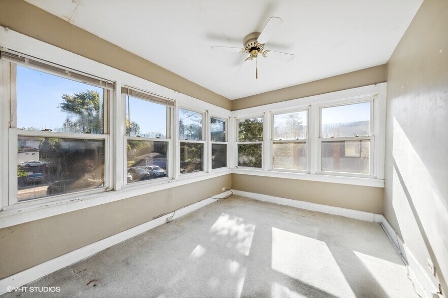 More Photos Of 110-112 Willow Ave, Wheaton Storefront Retail Residential For Sale