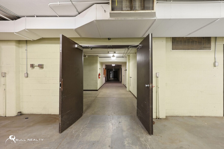 More Photos Of 458 Whitfield St, Fayetteville Manufacturing For Lease