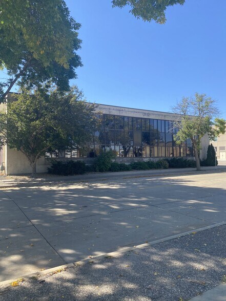 More Photos Of 310 2nd St NE, Austin Office For Sale