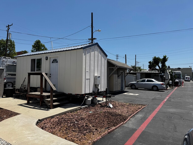 More Photos Of 10931 1st Ave, Whittier Manufactured Housing Mobile Home Park For Sale