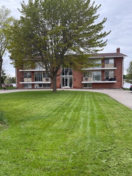 More Photos Of 408 N Liberty St, Belleville Apartments For Sale