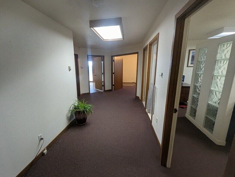 More Photos Of 3060 N Academy Blvd, Colorado Springs Office For Lease