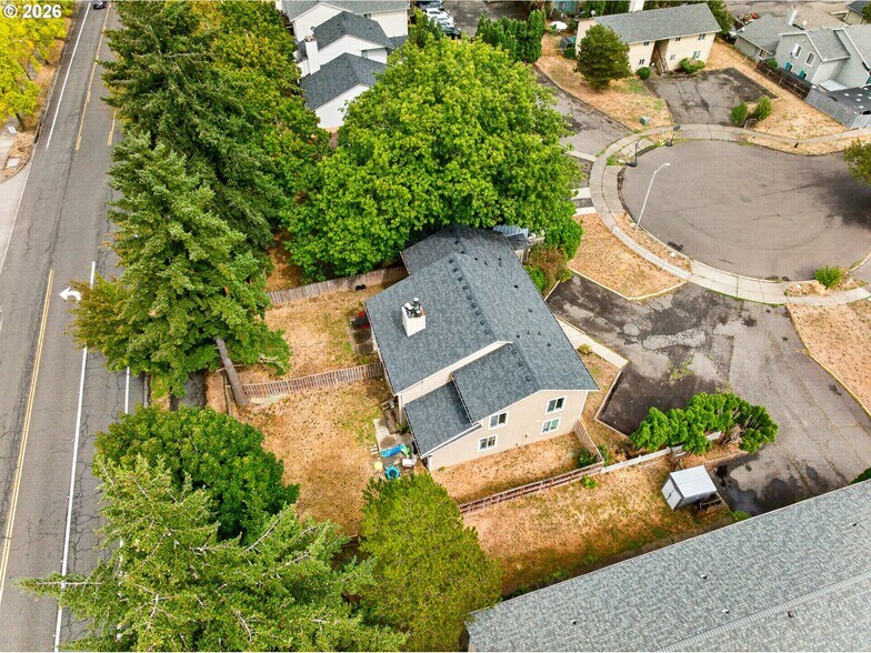 More Photos Of 12480 SW Gingham Ln, Beaverton Apartments For Sale