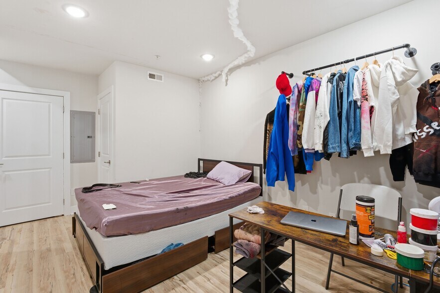 More Photos Of 121-127 W Cumberland St, Philadelphia Apartments For Sale
