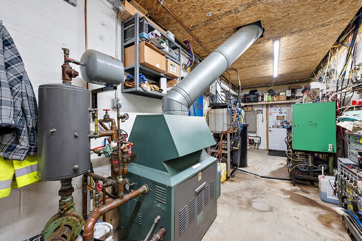 More Photos Of 35141 Division Rd, Richmond Carwash For Sale