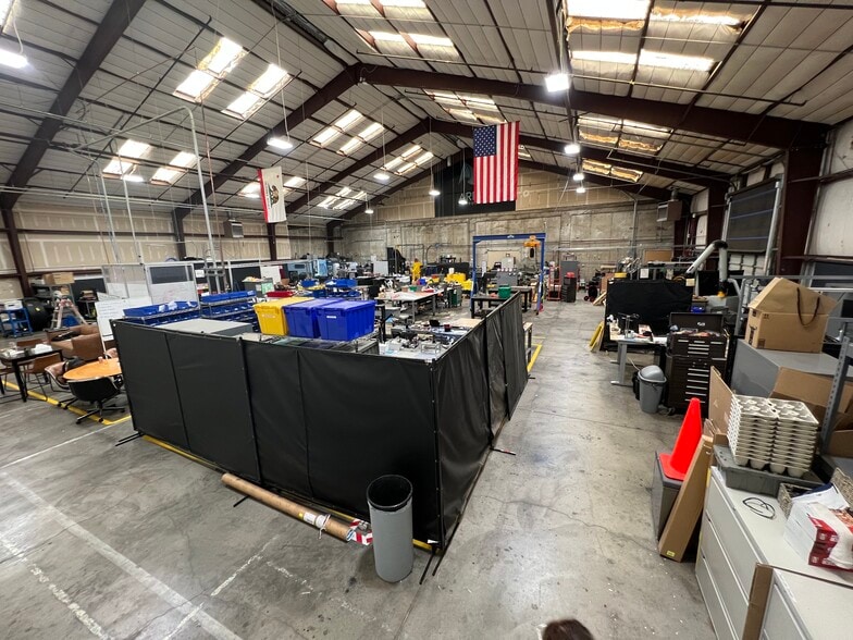 More Photos Of 2332 4th St, Berkeley Warehouse For Lease