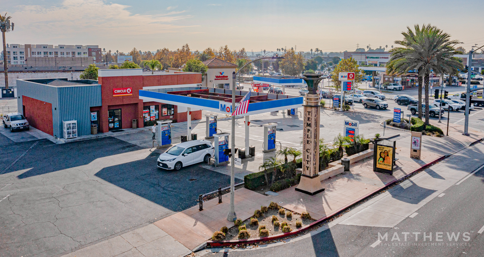 Primary Photo Of 5676 Rosemead Blvd, Temple City Service Station For Sale