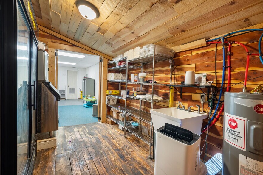 More Photos Of 6162 US Highway 160, Theodosia Restaurant For Sale