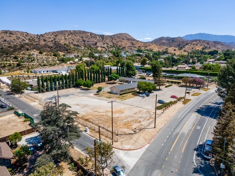 Primary Photo Of 10335 La Tuna Canyon Rd, Sun Valley Schools For Sale