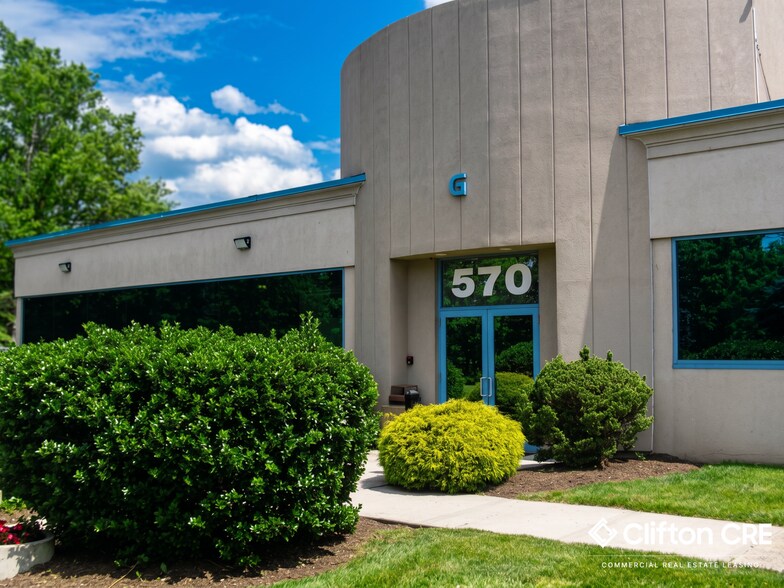 More Photos Of 570 South Ave E, Cranford Light Distribution For Lease
