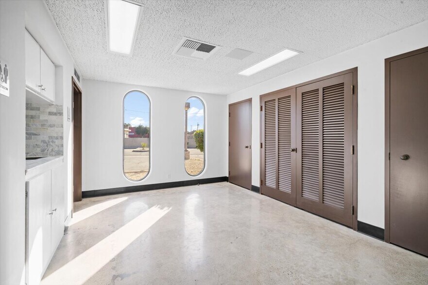 More Photos Of 402 E Main St, Santa Maria Medical For Sale