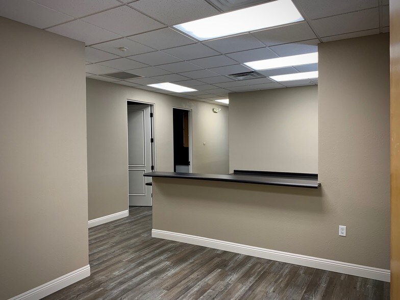 More Photos Of 5795 S Sandhill Rd, Las Vegas Unknown For Lease