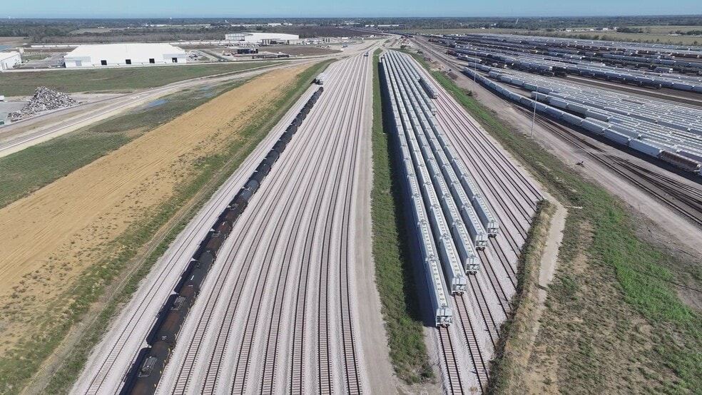 Primary Photo Of 4445 Highway 90 W, Dayton Warehouse For Sale