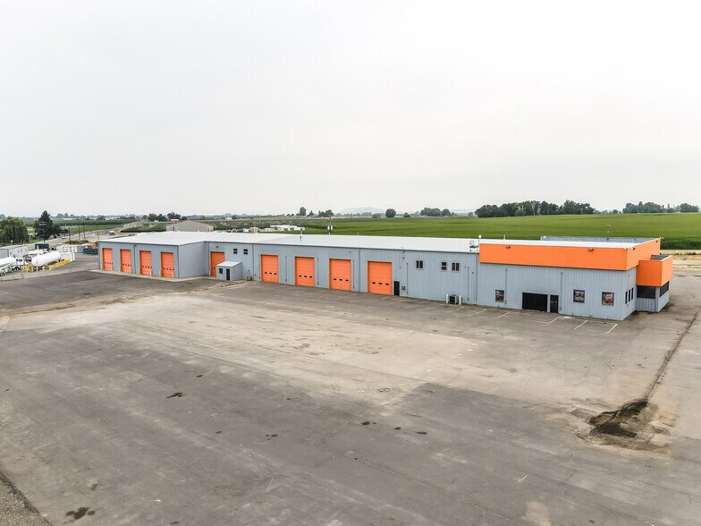 More Photos Of 501 Stover Rd, Grandview Industrial For Sale