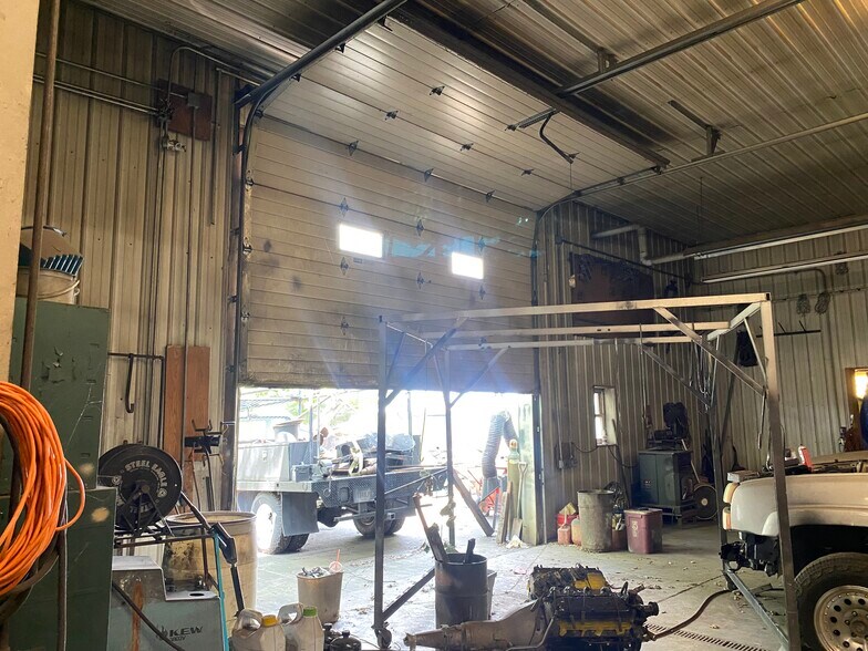 More Photos Of 4540 E State Road 32, Lebanon Warehouse For Sale