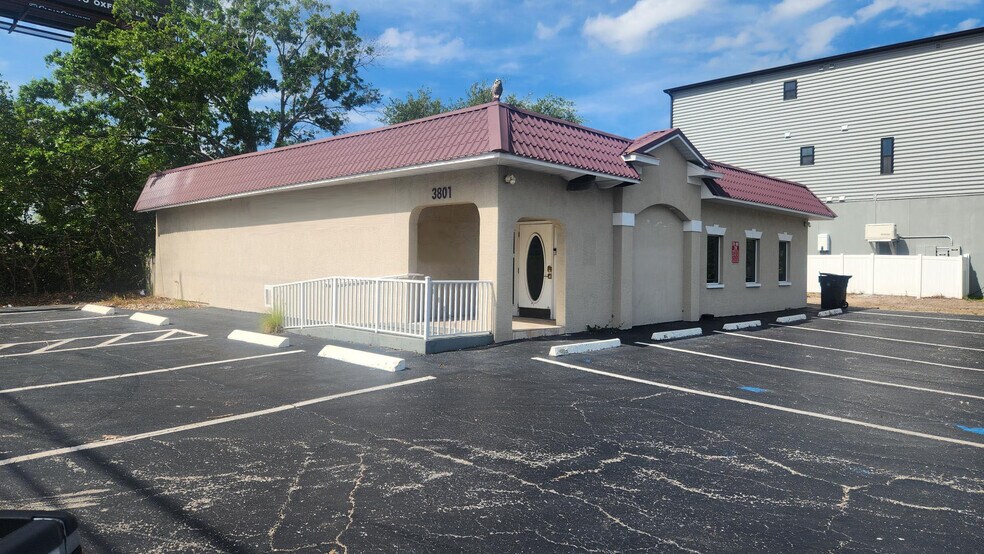 Primary Photo Of 3801 S West Shore Blvd, Tampa Office For Sale