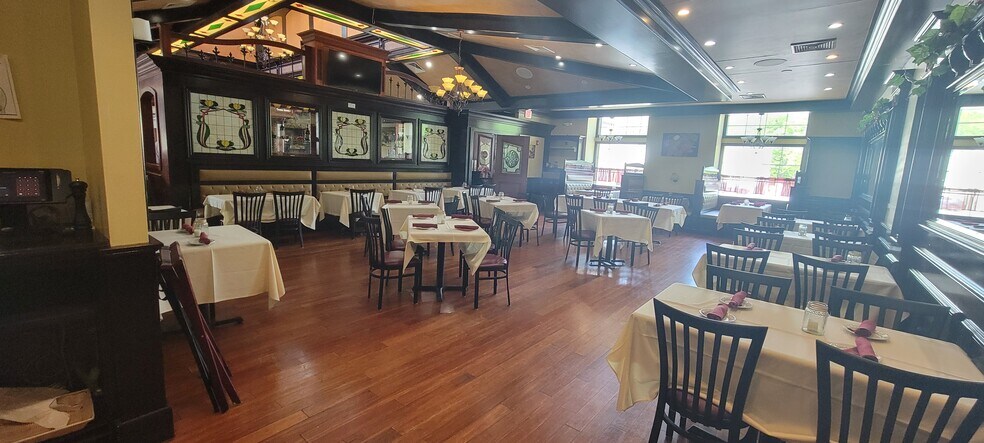 More Photos Of 2578 Route 55, Poughquag Restaurant For Sale