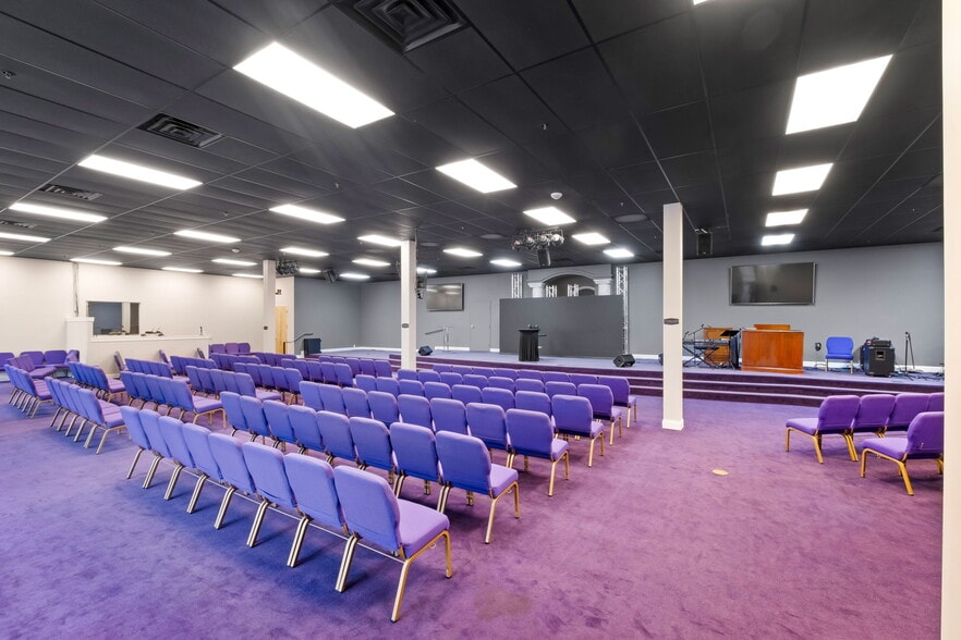 More Photos Of 6830 Lone Tree Way, Brentwood Freestanding For Sale