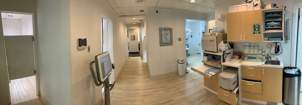 More Photos Of 11125 Rockville Pike, Rockville Medical For Lease