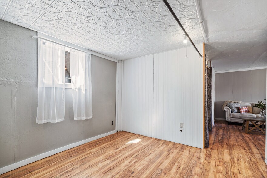 More Photos Of 104 N 3rd St, Kremmling Storefront Retail Residential For Sale