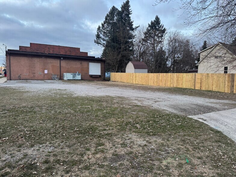 More Photos Of 111 Jones Ave, Monroe Warehouse For Sale