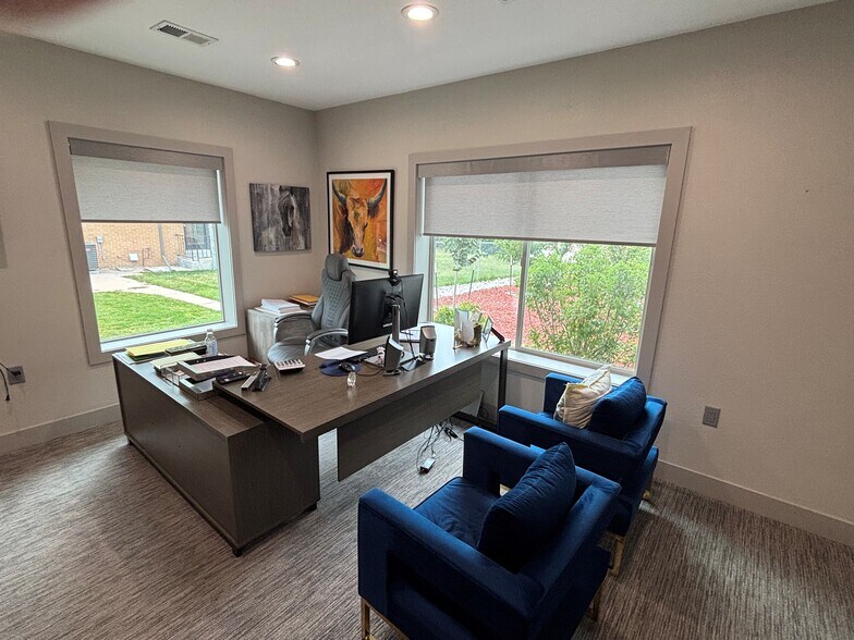 More Photos Of 515 Jerry St, Castle Rock Office For Sale