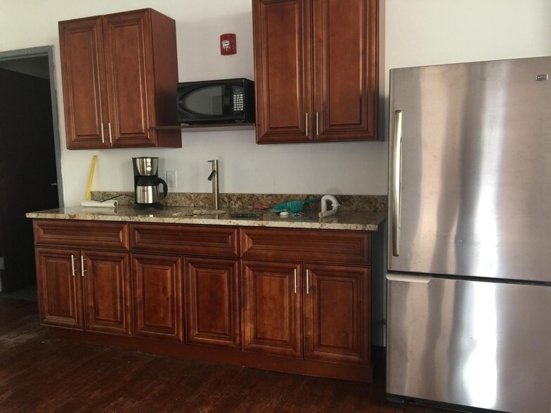 More Photos Of 120-140 S Indian River Dr, Fort Pierce Coworking Space
