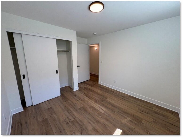 More Photos Of 1258-1260 Marenger St, Orleans Apartments For Sale