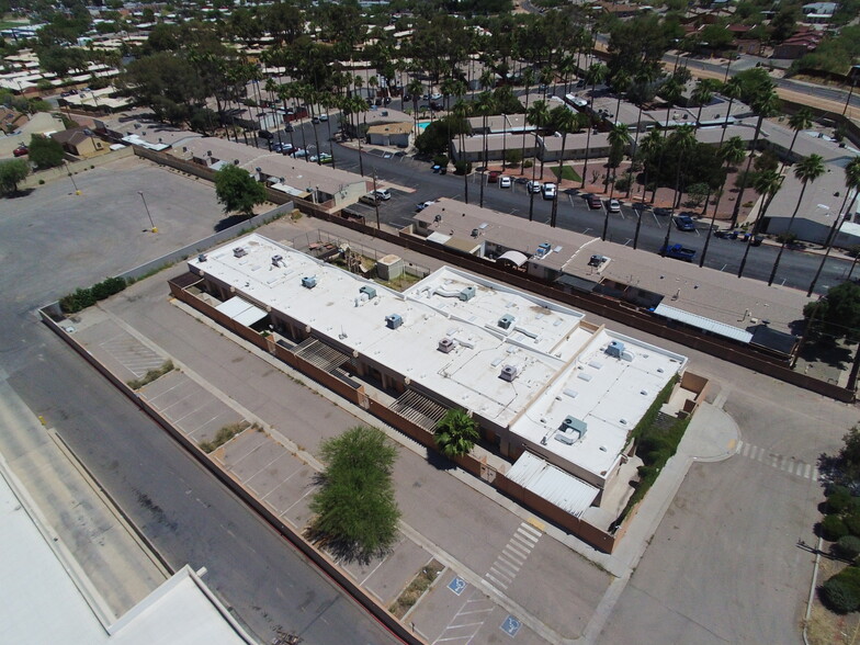 Primary Photo Of 502 N Silverbell Rd, Tucson Healthcare For Sale