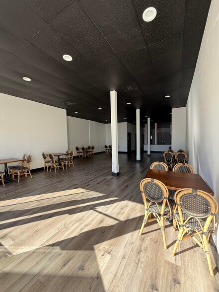 More Photos Of 310-312 G St, Antioch Restaurant For Lease