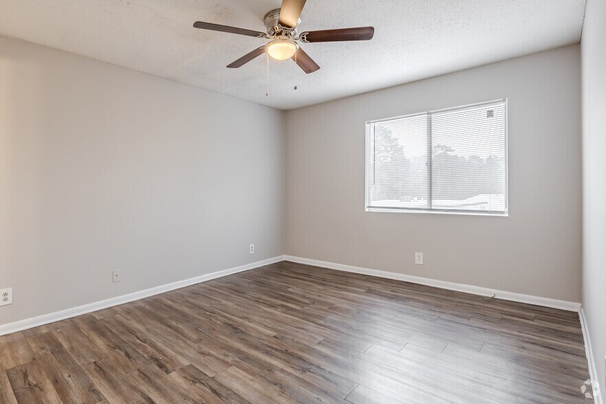 More Photos Of 3901 Northside Dr, Macon-Bibb Multifamily For Sale