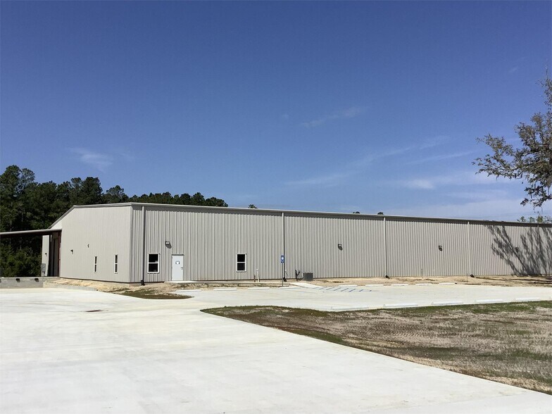 Primary Photo Of 921 Old Still Road, Woodbine Manufacturing For Lease