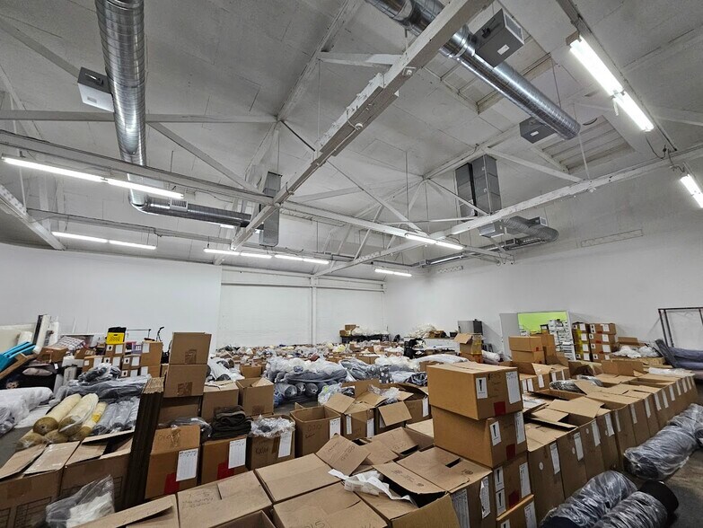 More Photos Of 1366 S Flower St, Los Angeles Warehouse For Sale