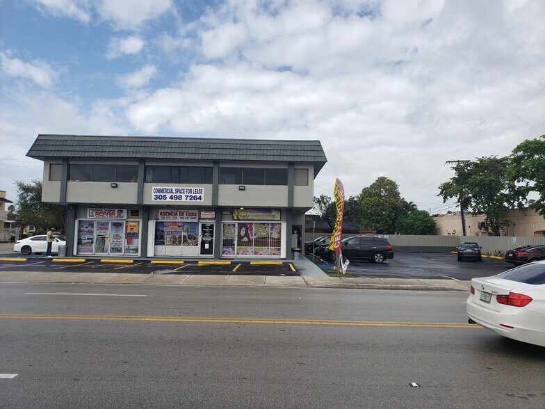 More Photos Of 381-391 E 8th St, Hialeah Storefront Retail Office For Lease
