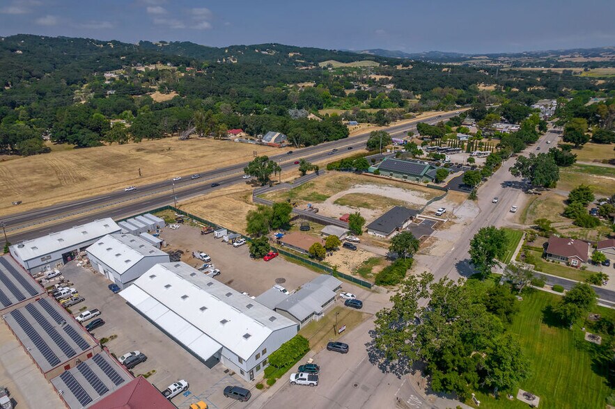 More Photos Of 1680 El Camino Real, Atascadero Office For Sale