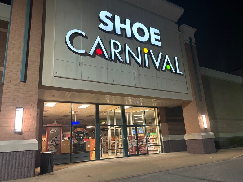 More Photos Of 13915-14059 New Halls Ferry Rd, Florissant Unknown For Lease