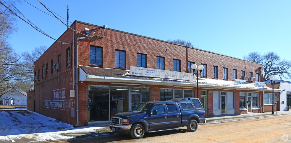 More Photos Of 127-135 Pickwick Ave, Colonial Heights Storefront Retail Residential For Sale