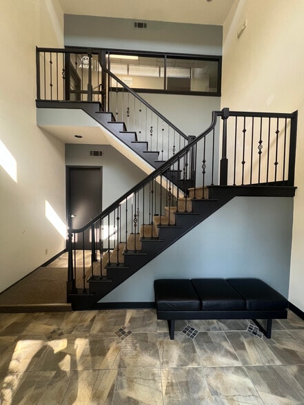 More Photos Of 2255 Cumberland Pky SE, Atlanta Business Park For Lease