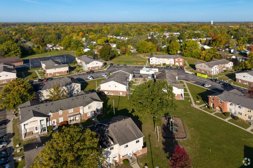 More Photos Of 6028 Vanderbilt Dr, Mount Morris Apartments For Sale