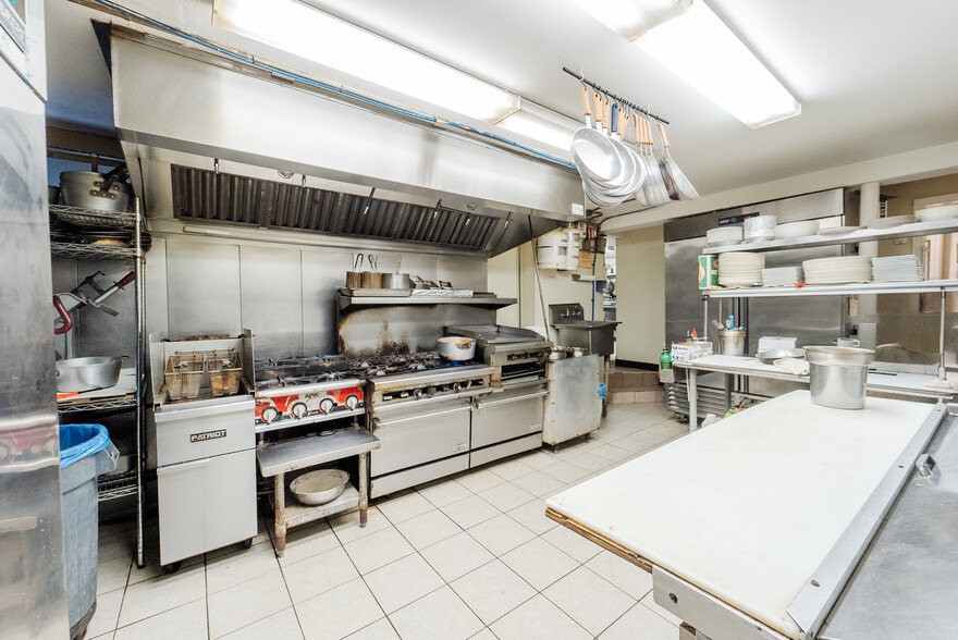 More Photos Of 419 Olive St, Branchburg Restaurant For Sale