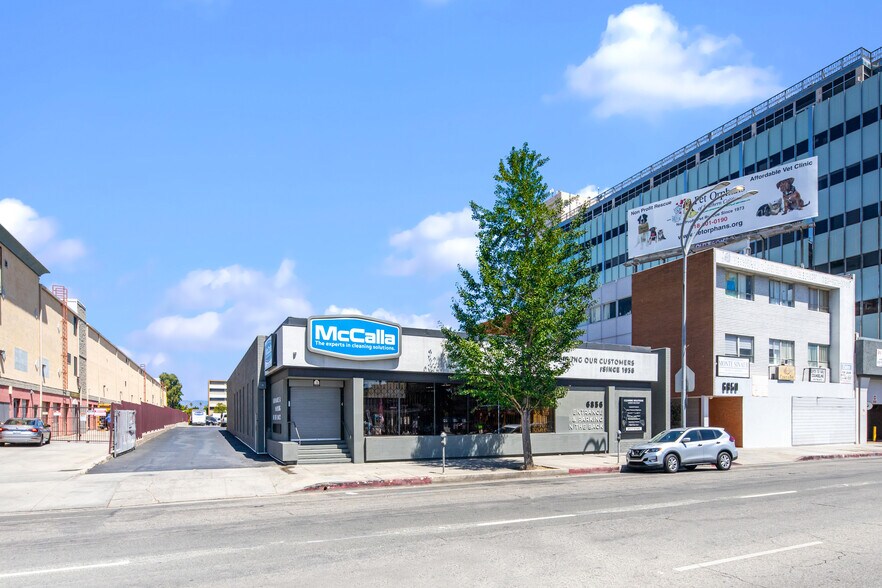 More Photos Of 6856 Van Nuys Blvd, Van Nuys Freestanding For Sale