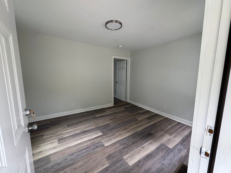 More Photos Of , High Point Multifamily For Sale