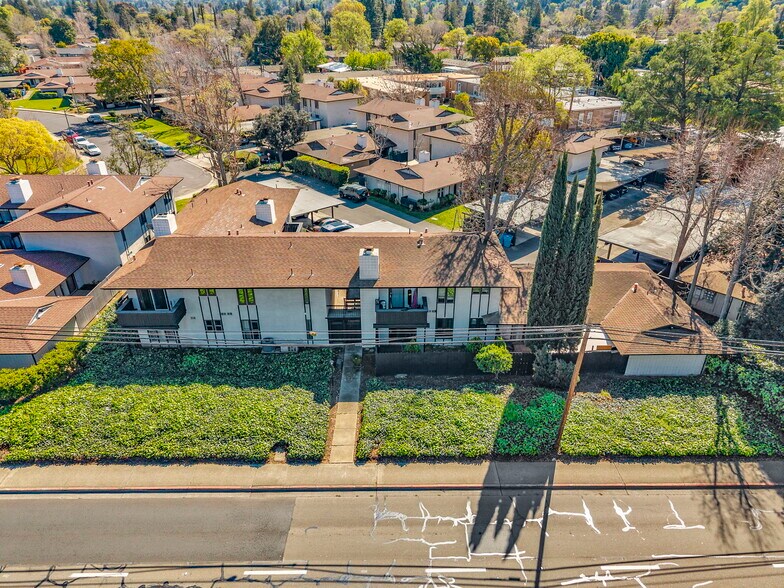 More Photos Of 1942 Desert Cir, Walnut Creek Apartments For Sale