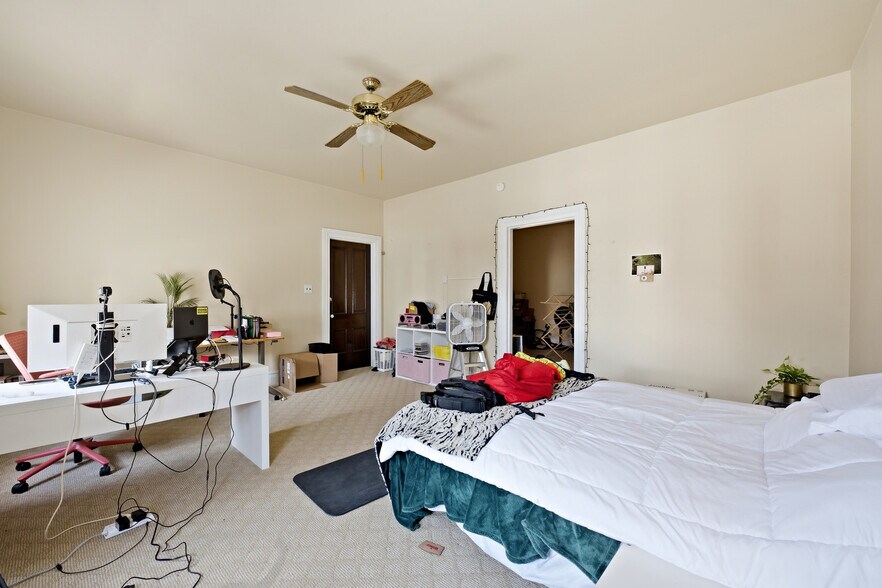 More Photos Of , Kutztown Unknown For Sale