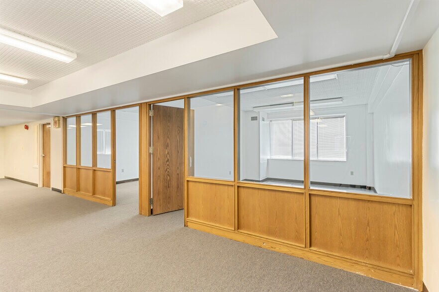 More Photos Of 501 N Grandview Ave, Daytona Beach Medical For Sale