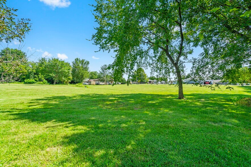 More Photos Of TBD W 4th St, Battlefield Land For Sale