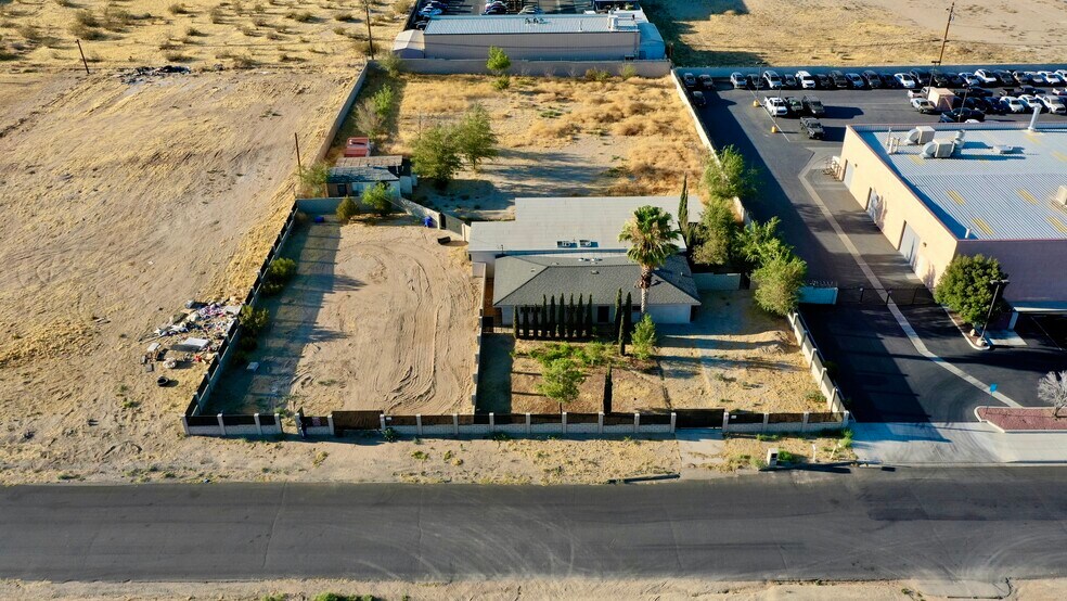 More Photos Of 15224 Bonanza Rd, Victorville Freestanding For Sale