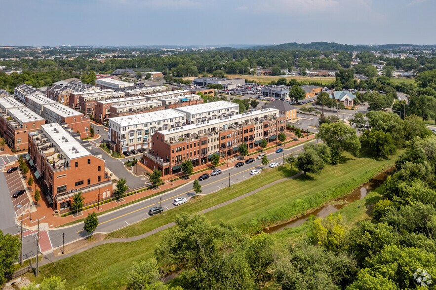 More Photos Of 200-225 Crescent Station Terr, Leesburg Apartments For Lease